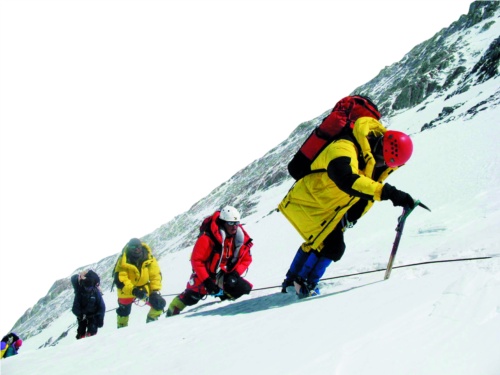 On July 12th,2007, the key mountaineers are heading to the summit of Mt. Gashurbrum I.