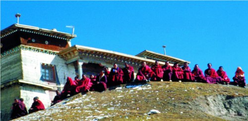 The clergy who provides services for sky burial rituals.